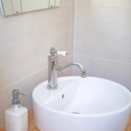 Tolija Casa vacanze Pucisca